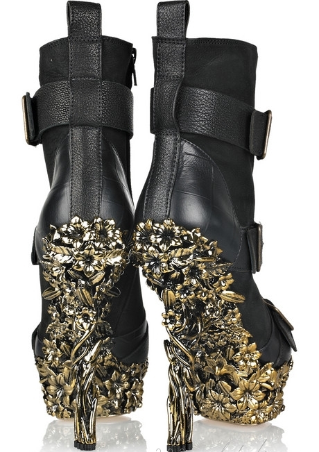 Alexander McQueen couple